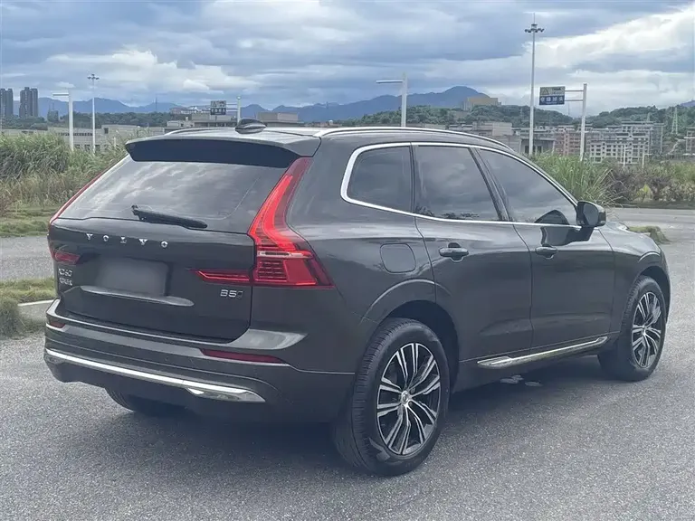 Volvo XC60 B5 4 WD Smart Vision Luxury