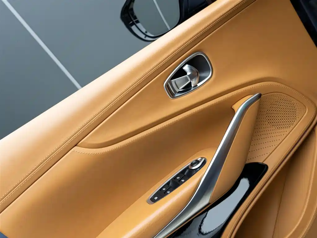 Aston Martin DBX 4.0 T V8