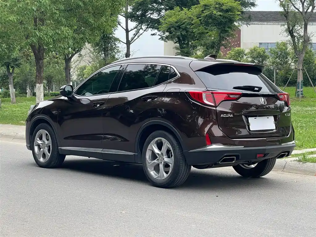 Acura CDX 1.5 T 2 WD Premium