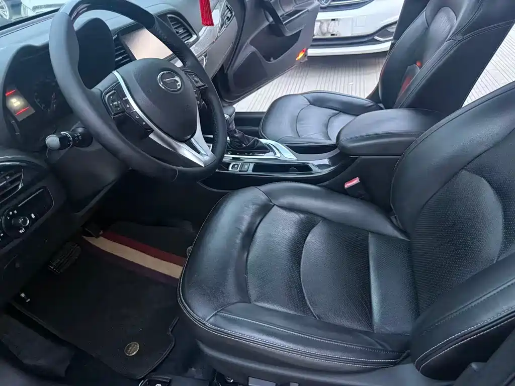 Trumpchi GA6 235 T DCT Luxury
