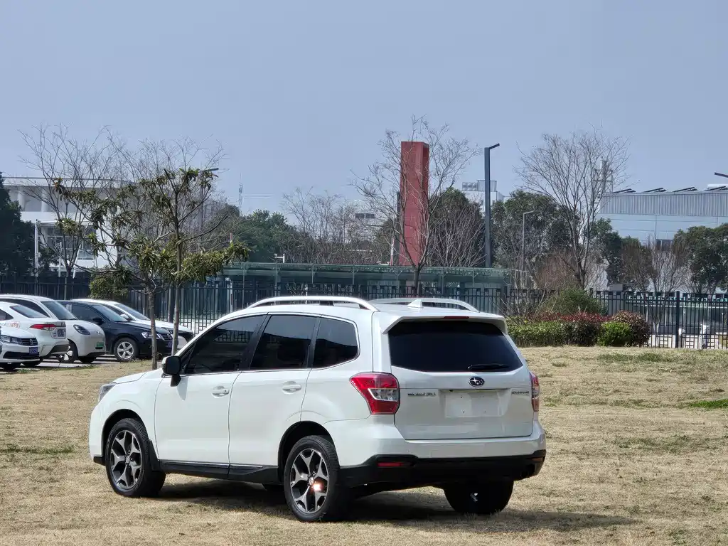 Forester 2.0 i Special Commemorative
