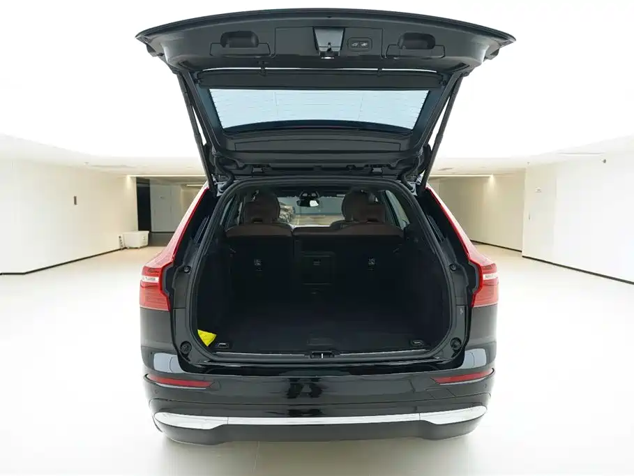 Volvo XC60 B5 4 WD Smart Vision Luxury