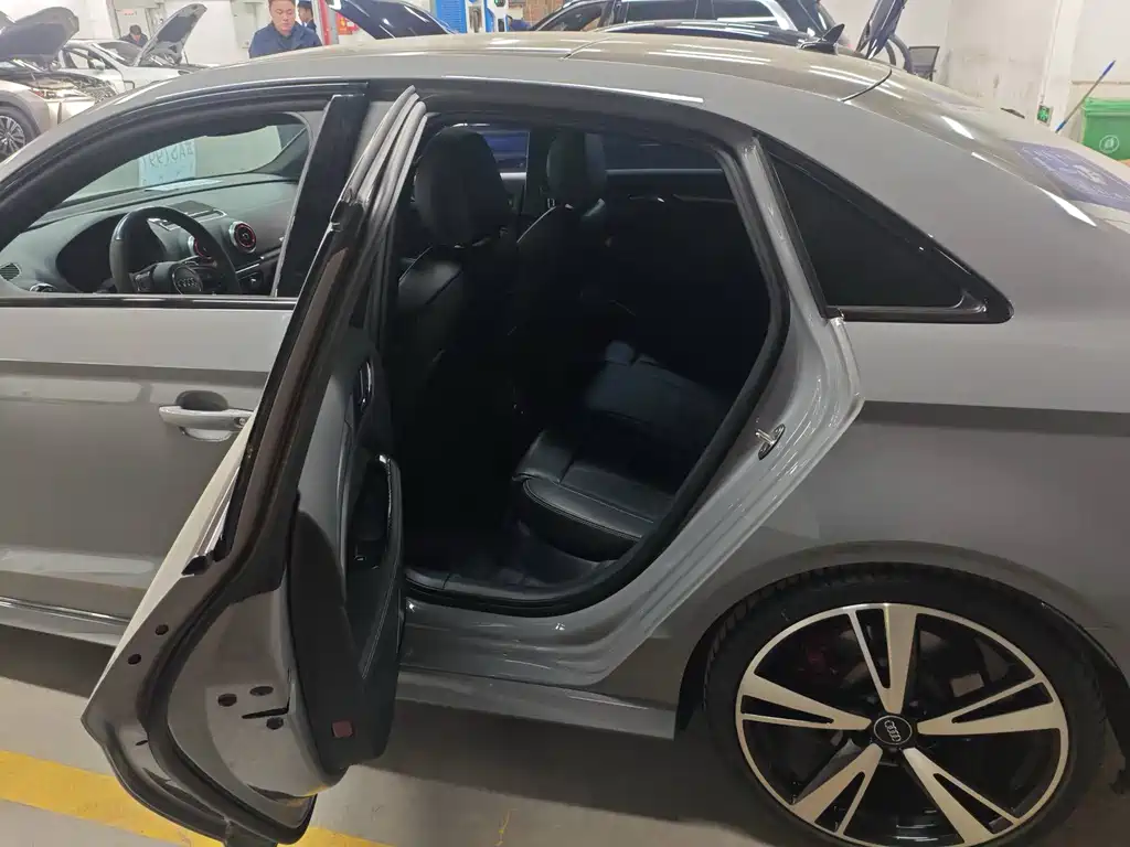 Audi RS 3 RS 3 2.5 T Limousine