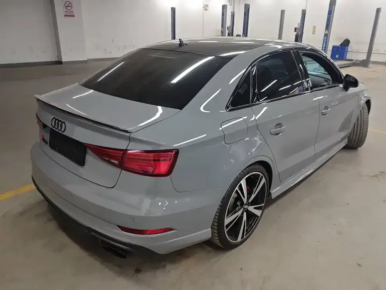 Audi RS 3 RS 3 2.5 T Limousine