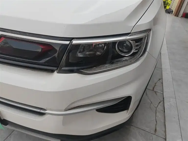 Changan CS35 PLUS 1.4 T DCT Cool Connect Blue Whale
