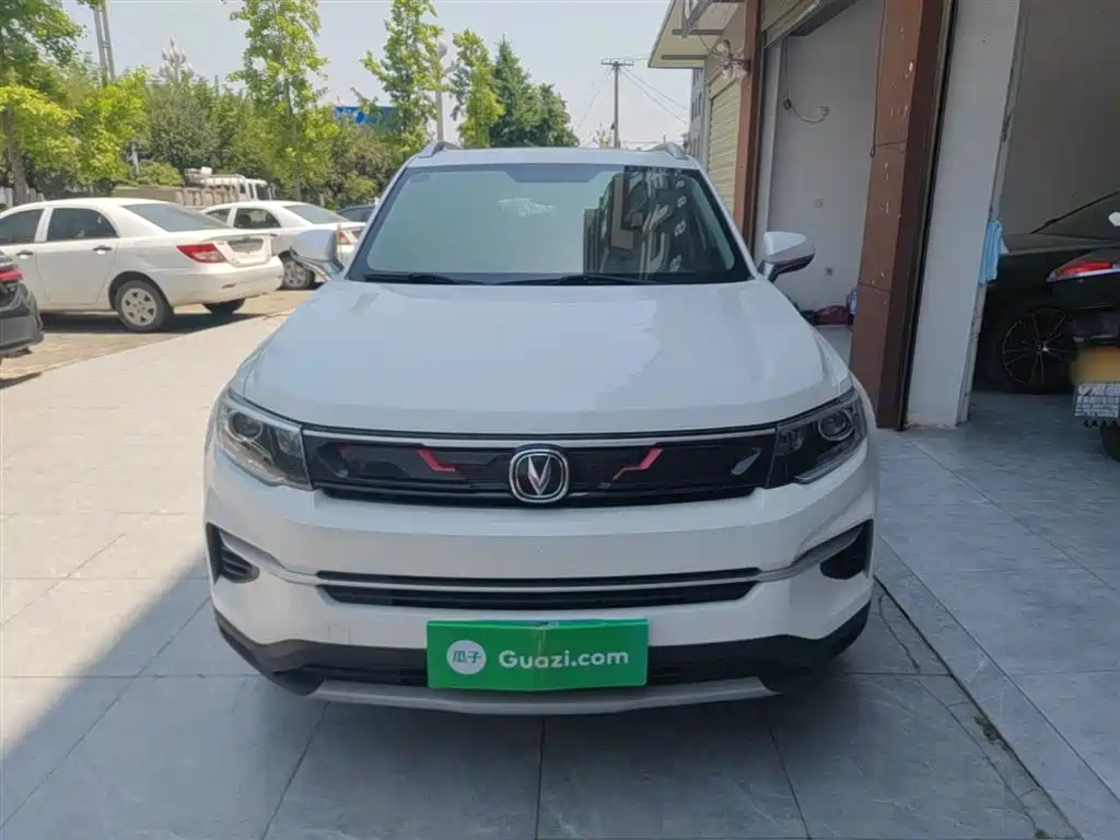 Changan CS35 PLUS 1.4 T DCT Cool Connect Blue Whale