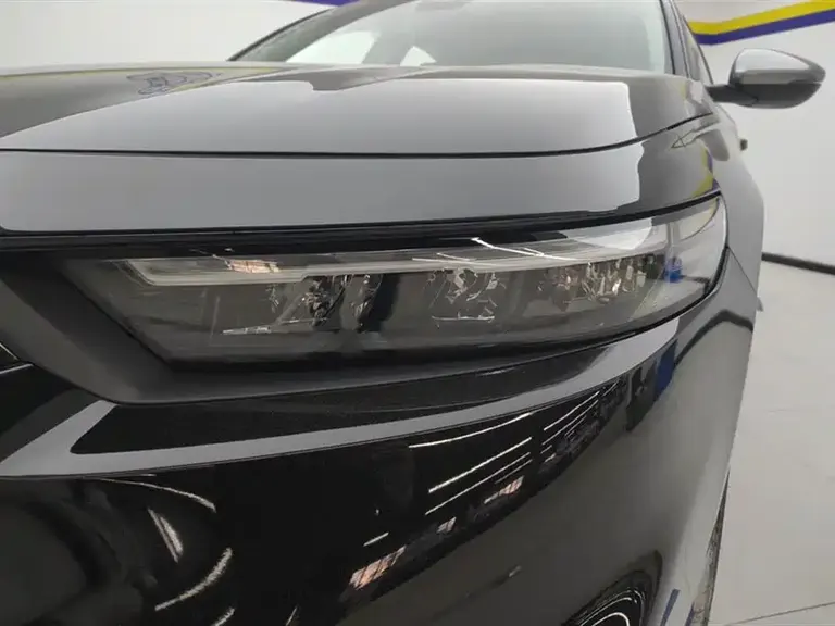 Honda Inspire 260 TURBO Refined