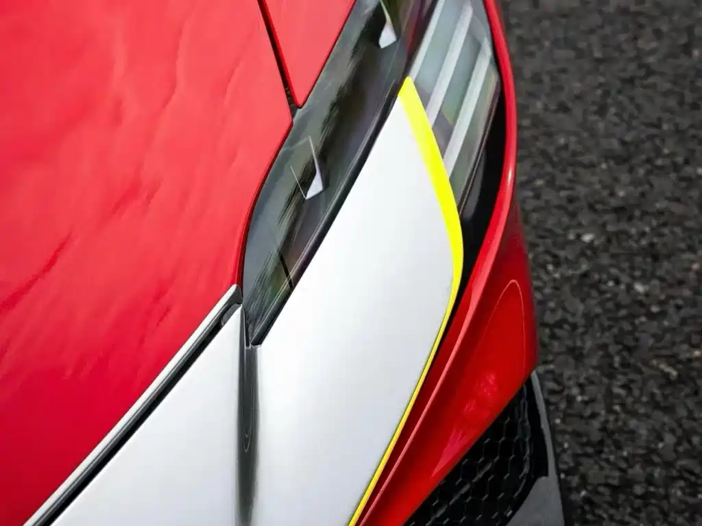 SF90 3.9 T V8 Stradale