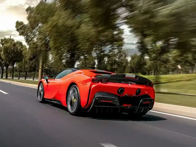 Ferrari SF90 3.9 T V8 Stradale