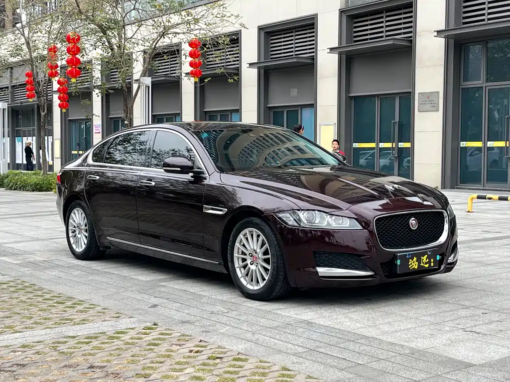 Jaguar XFL XFL 2.0 T 200 PS Elite