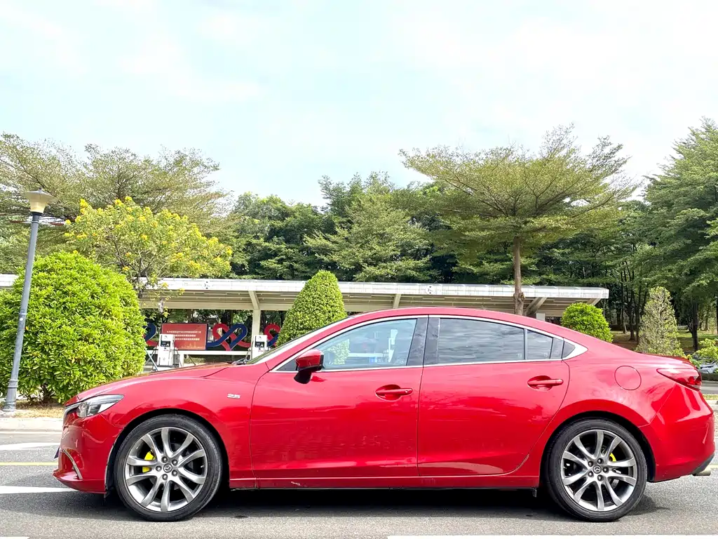 Atenza 2.5 L Blue Sky Sport CN-V
