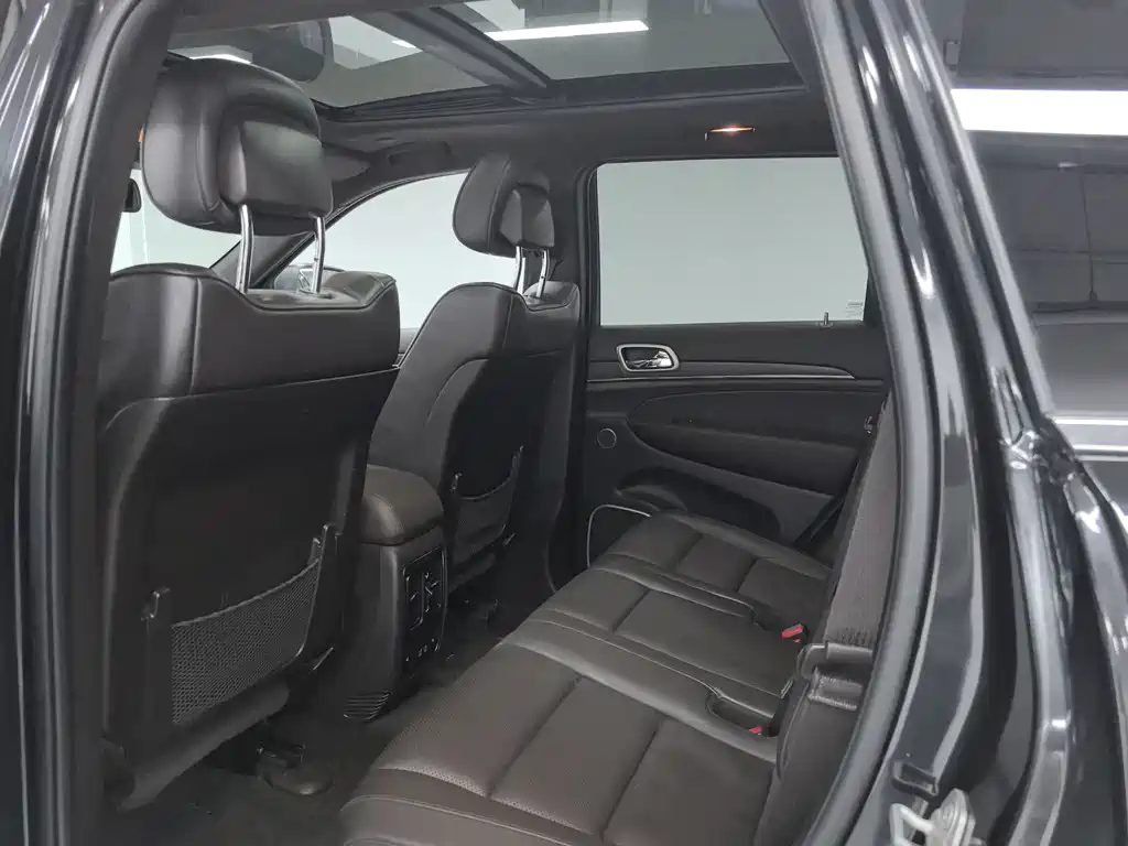Grand Cherokee (Import) 3.6 L Flagship Premium Joy