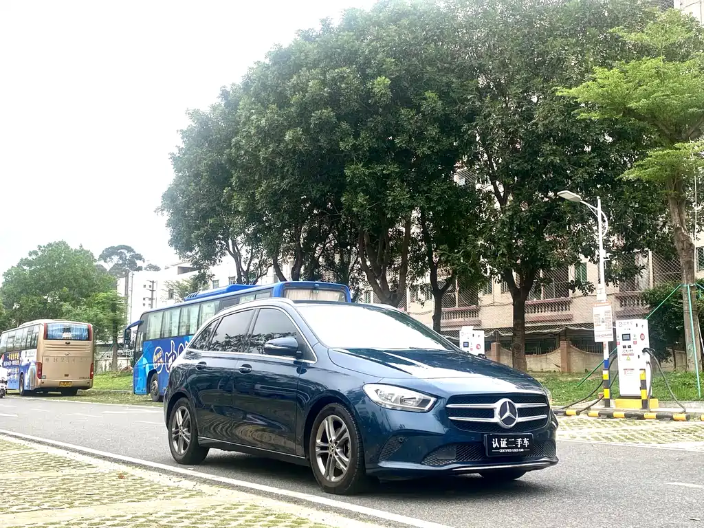 Mercedes-Benz B-Class B 180