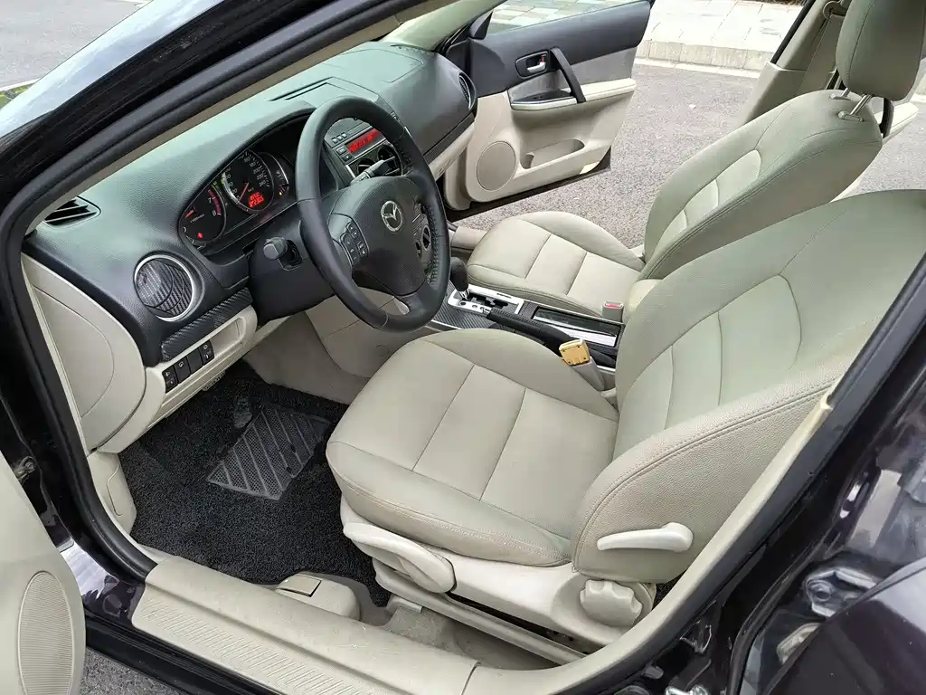 Mazda 6 2.0 L Auto Fashion