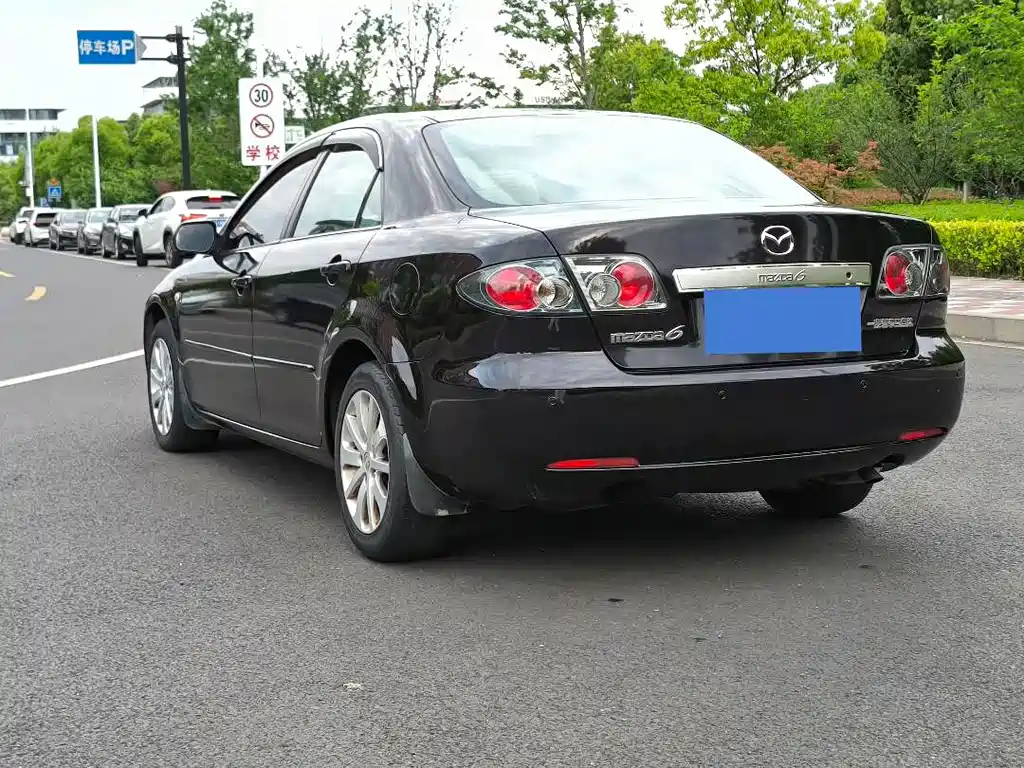 Mazda 6 2.0 L Auto Fashion