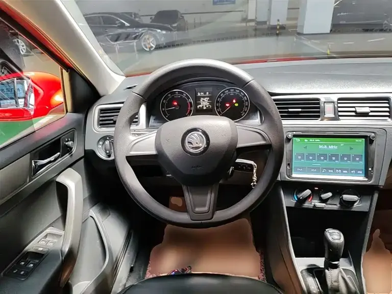 Skoda Rapid Spaceback Facelift 1.6 L Auto Creation