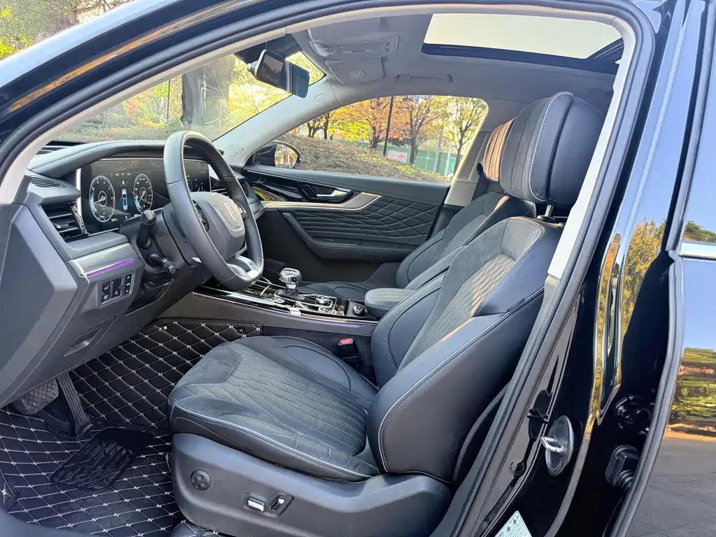 Hongqi HS5 Facelift 2.0 T Connected Flagship Enjoyment
