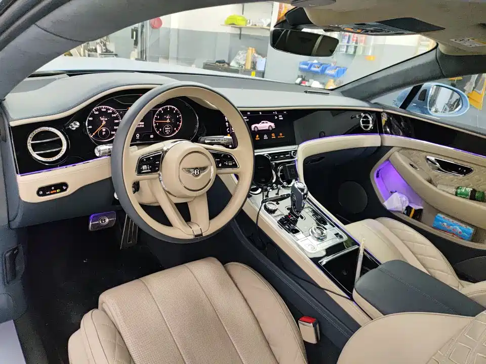 Continental GT 4.0 T GT V8