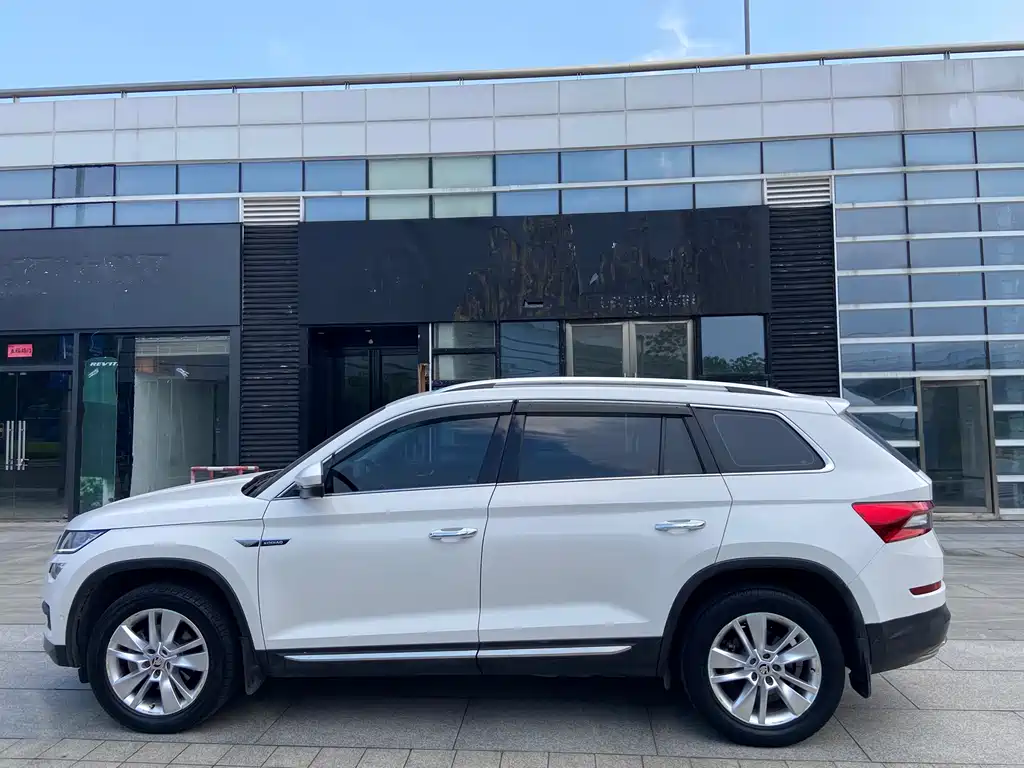 Kodiaq 柯迪亚克 2021款 TSI330 7座两驱豪华优享版