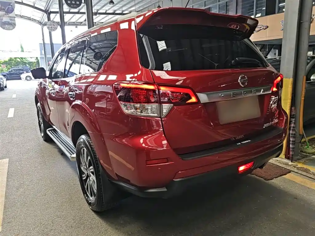 Terra 2.5 L XV 4 WD Auto 4 WD Flagship