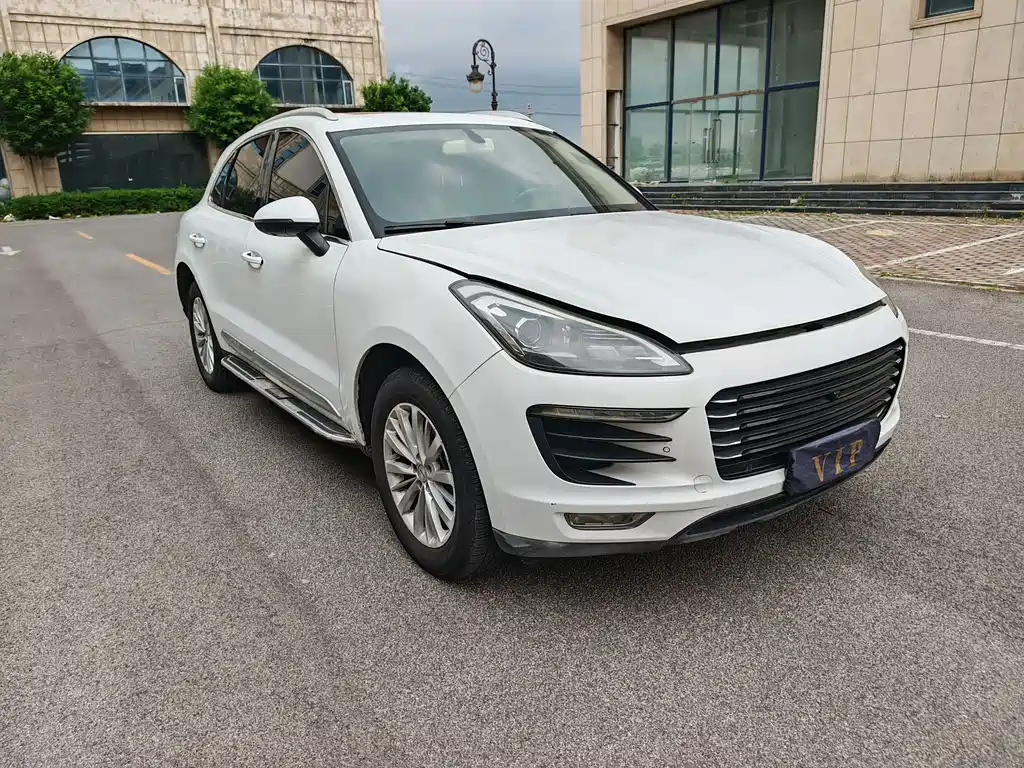 Zotye SR9 2.0 T Auto Ultimate Light