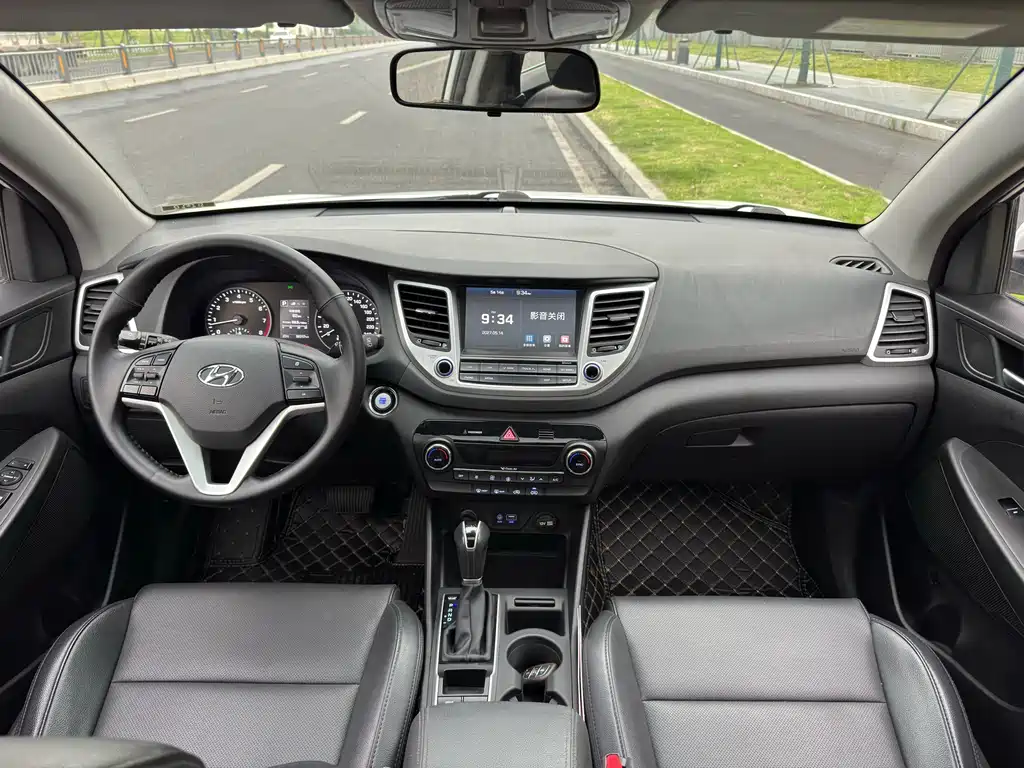 Tucson 1.6 T DCT 2 WD Intelligent