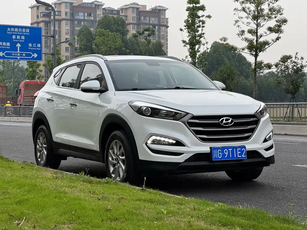 Tucson 1.6 T DCT 2 WD Intelligent