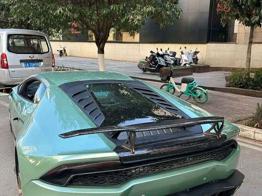 Huracán LP 600-4 Limited