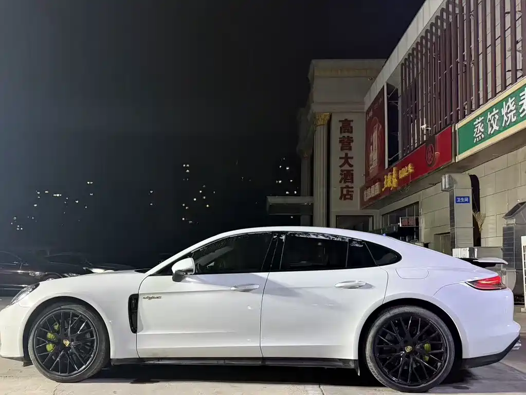 Panamera NEV Panamera 4 E-Hybrid 2.9 T