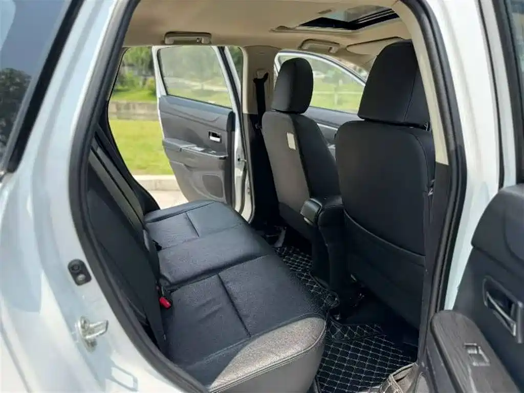 ASX 2.0 L CVT 2 WD Premium