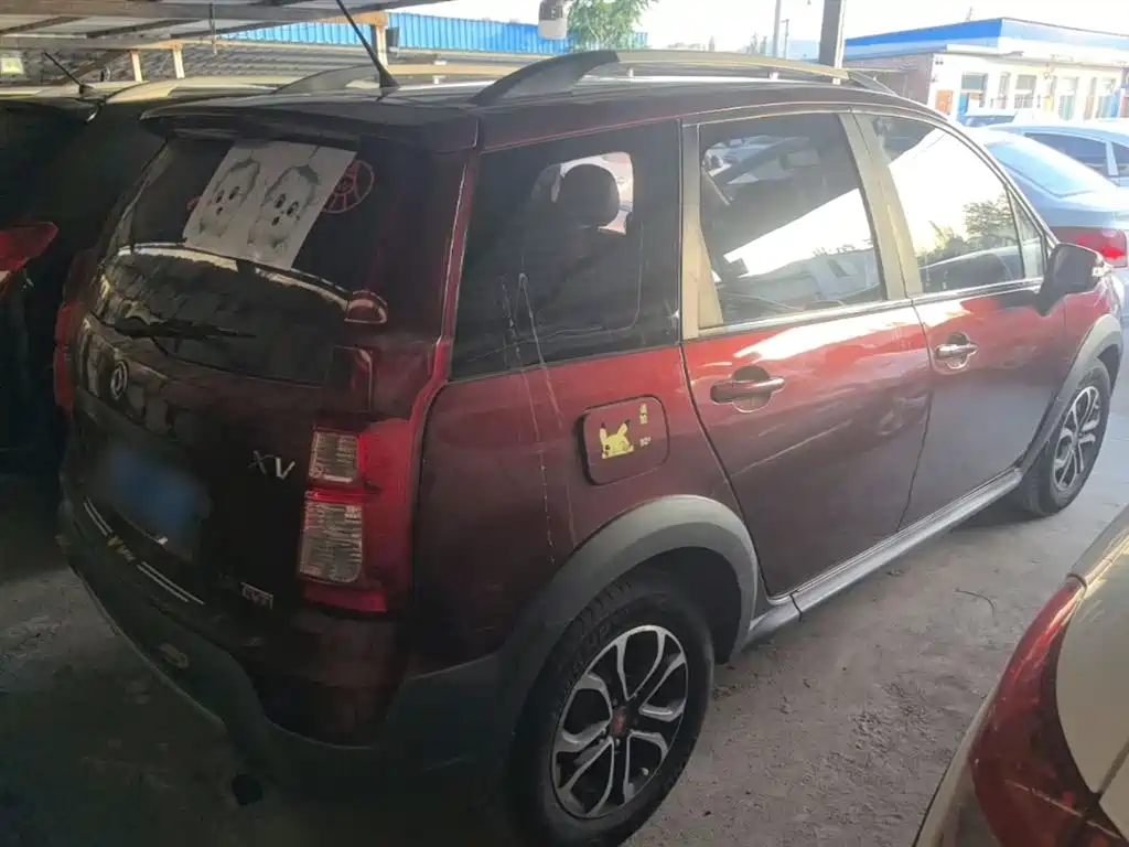 Jingyi XV 1.6 L CVT Luxury