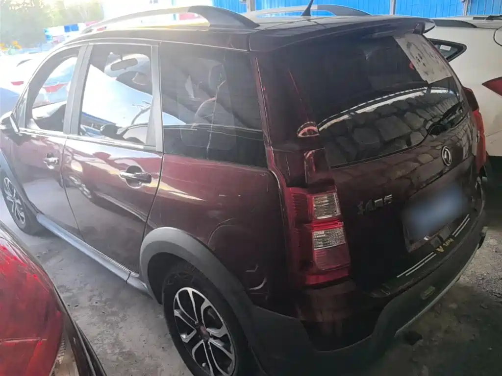 Jingyi XV 1.6 L CVT Luxury