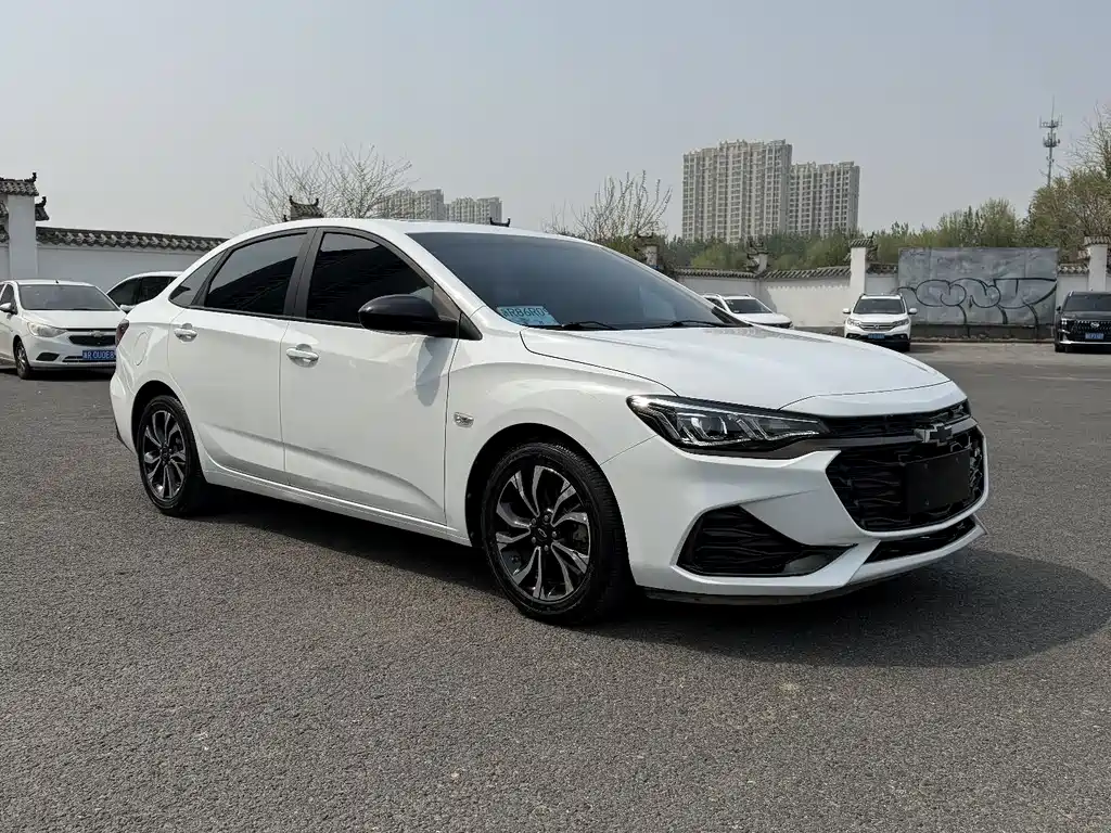 Monza Mild Hybrid RS 330 T Auto Smooth