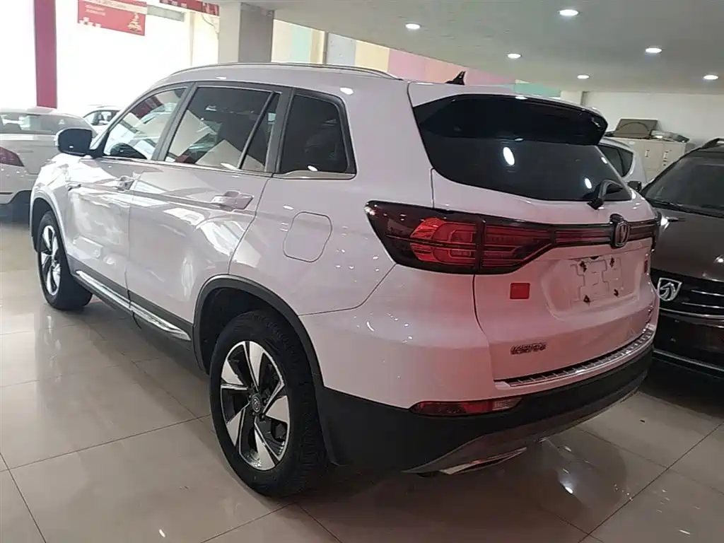 Changan CS75 280 T DCT Distinguished CN-VI