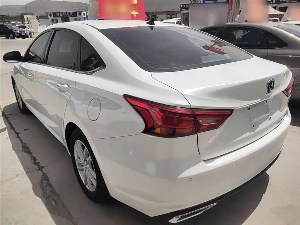 Ruicheng CC 1.5 T Auto Dazzle Sharp