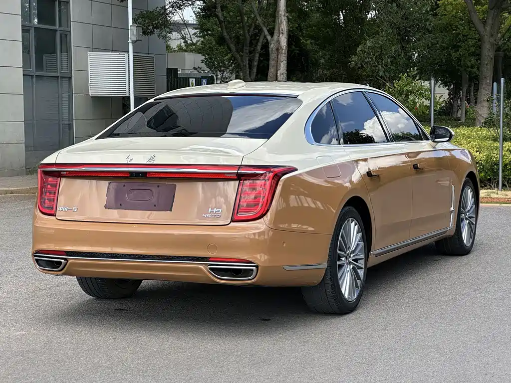 Hongqi H9 2.0 T Connected Flagship