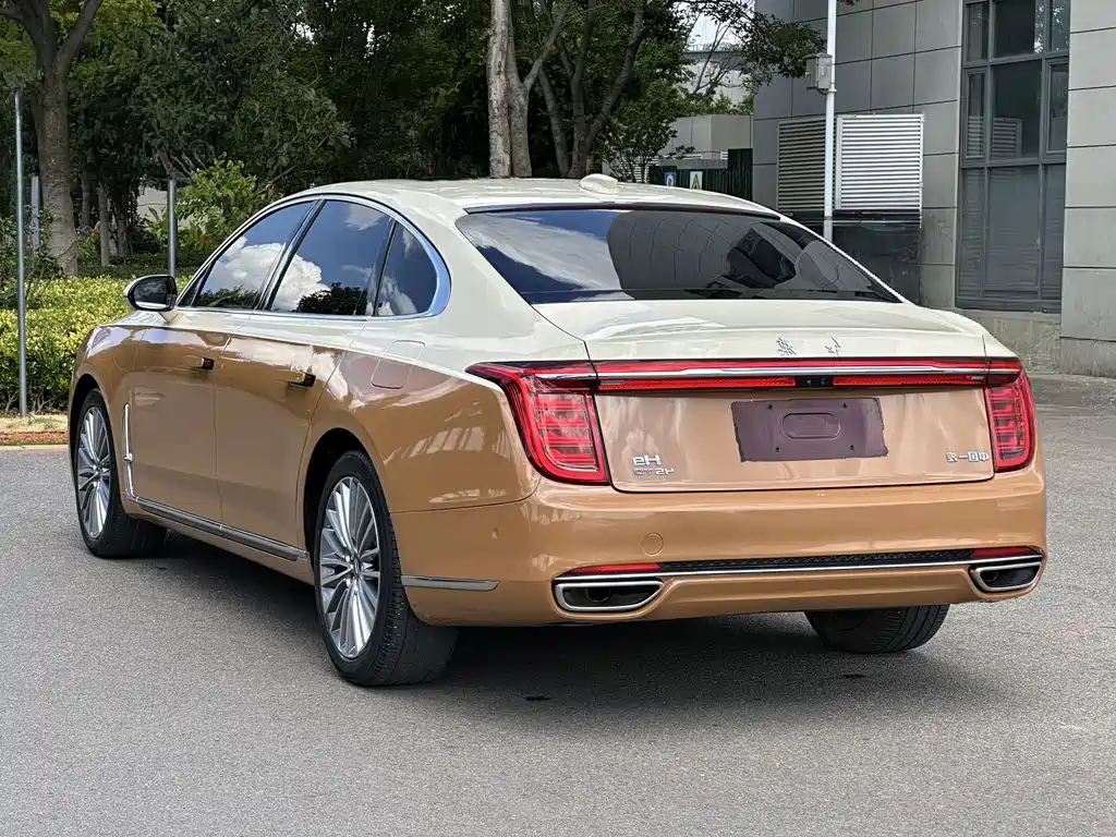 Hongqi H9 2.0 T Connected Flagship