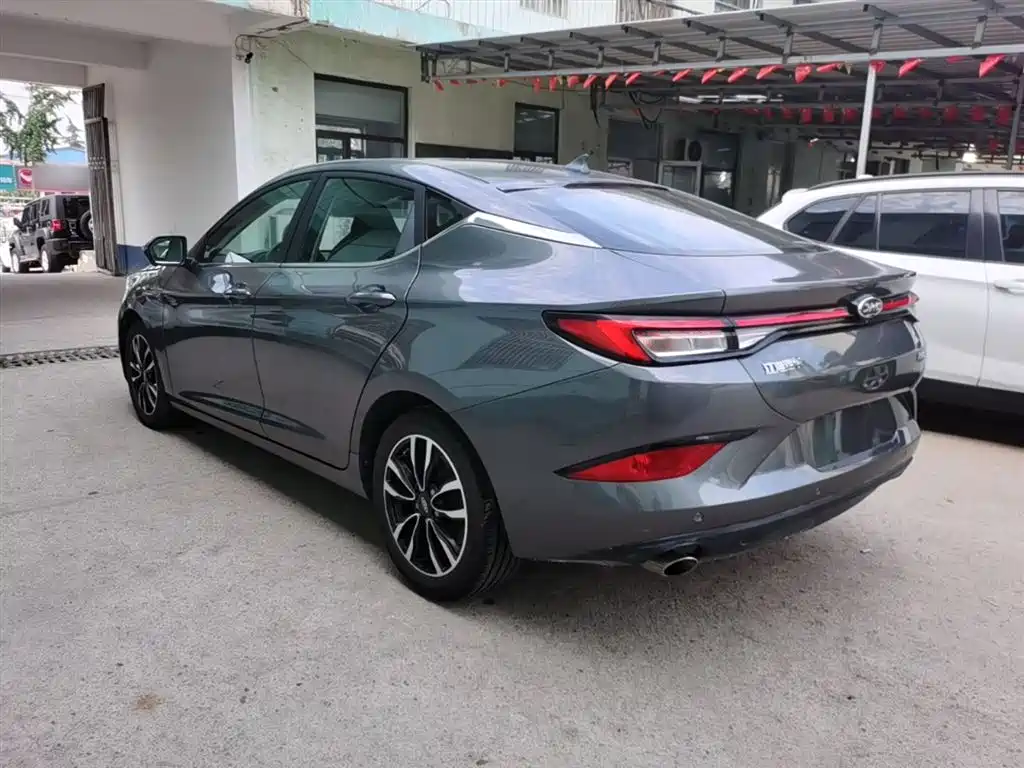Jiayue A5 嘉悦A5 2020款 1.5 T CVT梦想型