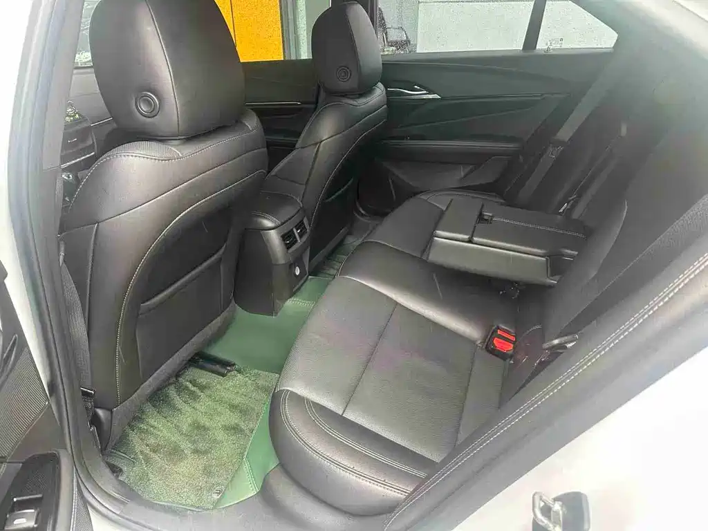 Cadillac CT4 28 T Luxury