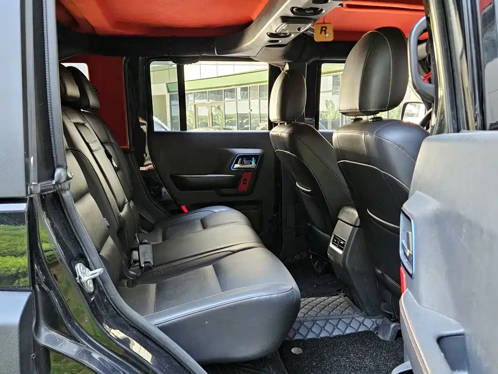 BAIC BJ40 40 L 2.3 T Auto 4 WD Premium
