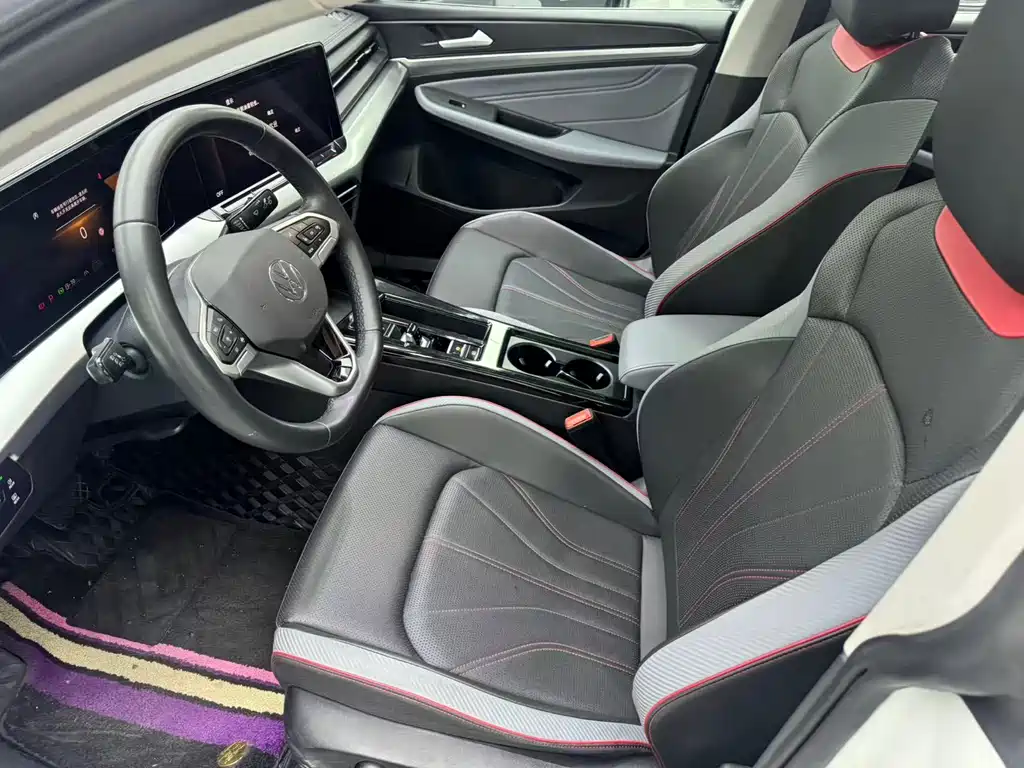 Lamando Lamando L 280 TSI DSG