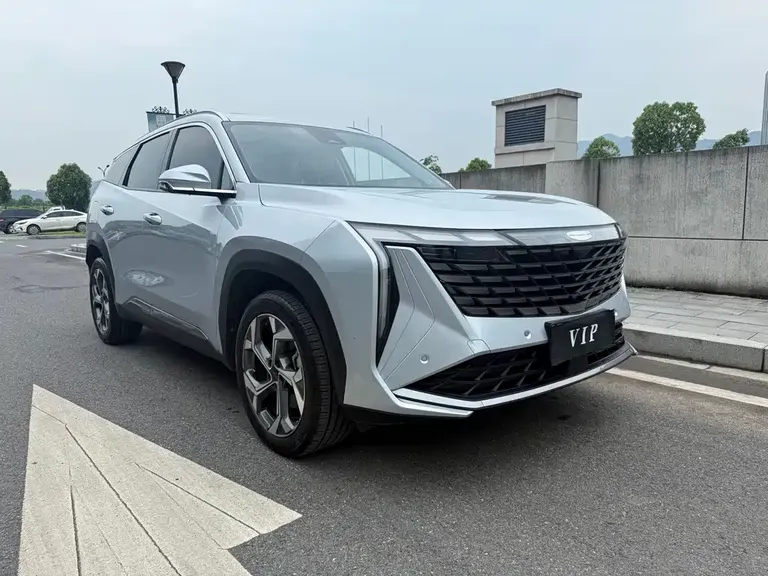 Geely Boyue L 1.5 TD DCT Distinguished
