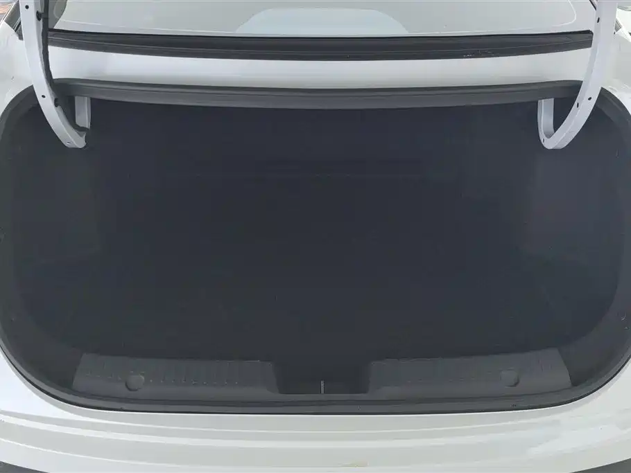 Eado 1.5 T GDI Auto Distinguished