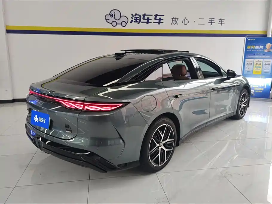 Han L DM-p 4 WD Lidar Flagship