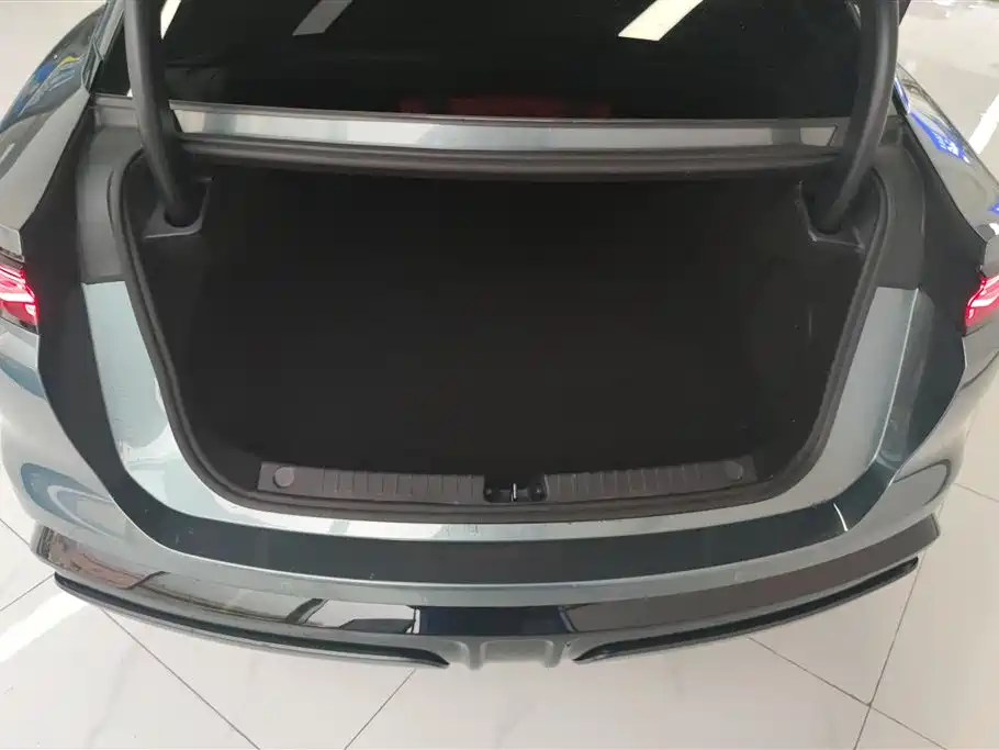 Han L DM-p 4 WD Lidar Flagship
