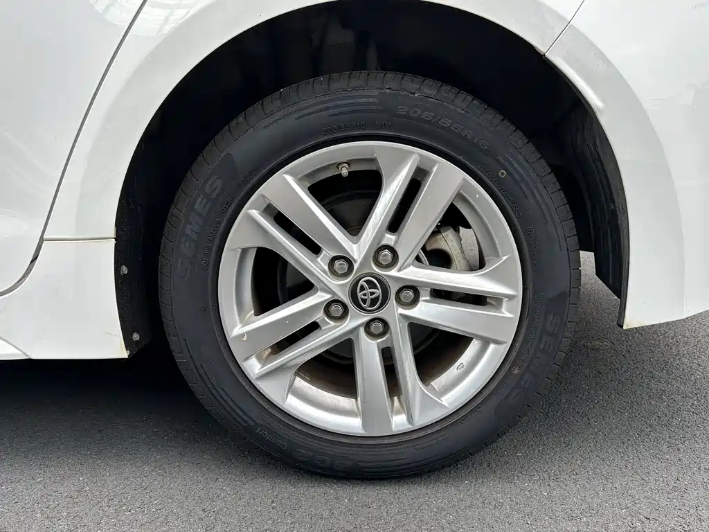 Levin Dual Engine 1.8 H E-CVT Progressive