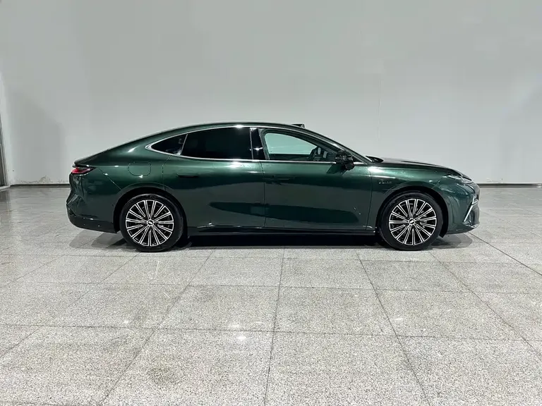 Geely Galaxy Xingyao 8 130 km EM-P Starship