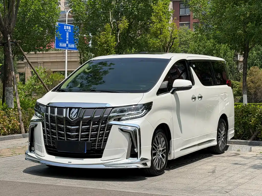 Alphard 3.5 L Luxury