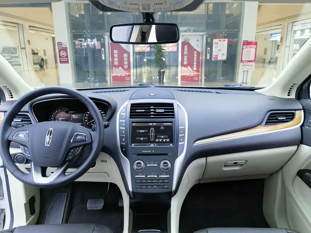 Lincoln MKC 2.0 T 2 WD Graceful