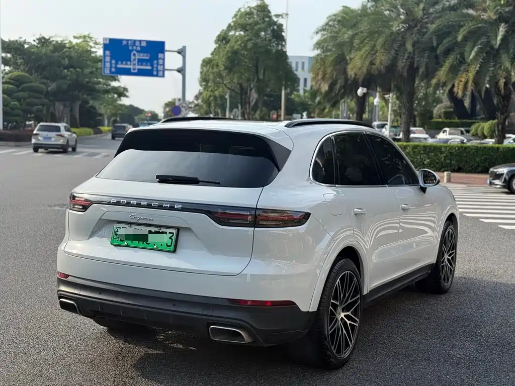 Cayenne NEV Cayenne E-Hybrid 2.0 T